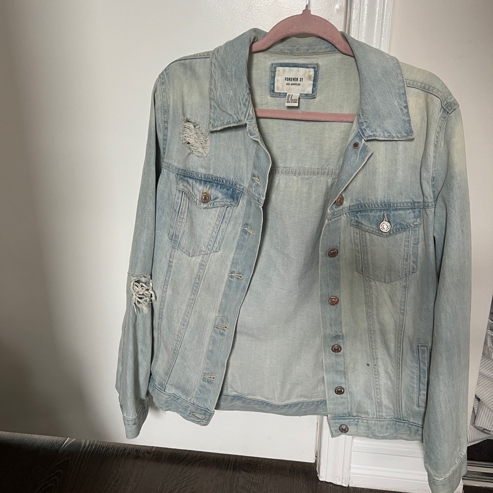 distressed denim lightwash jacket jean forever21 size small
